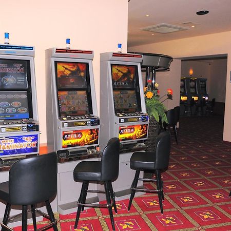Hotel Fontana Buzet Dış mekan fotoğraf