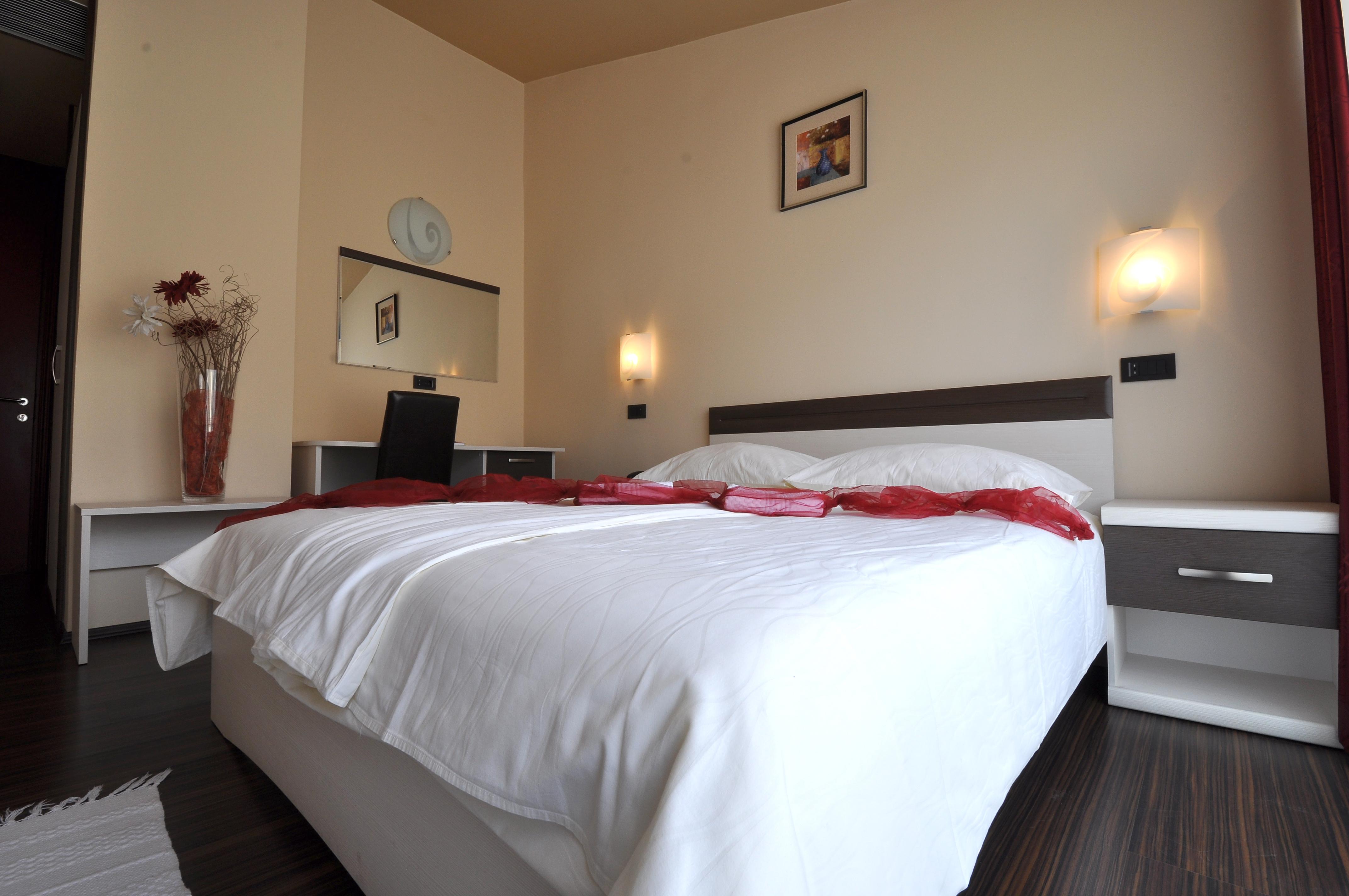 Hotel Fontana Buzet Dış mekan fotoğraf