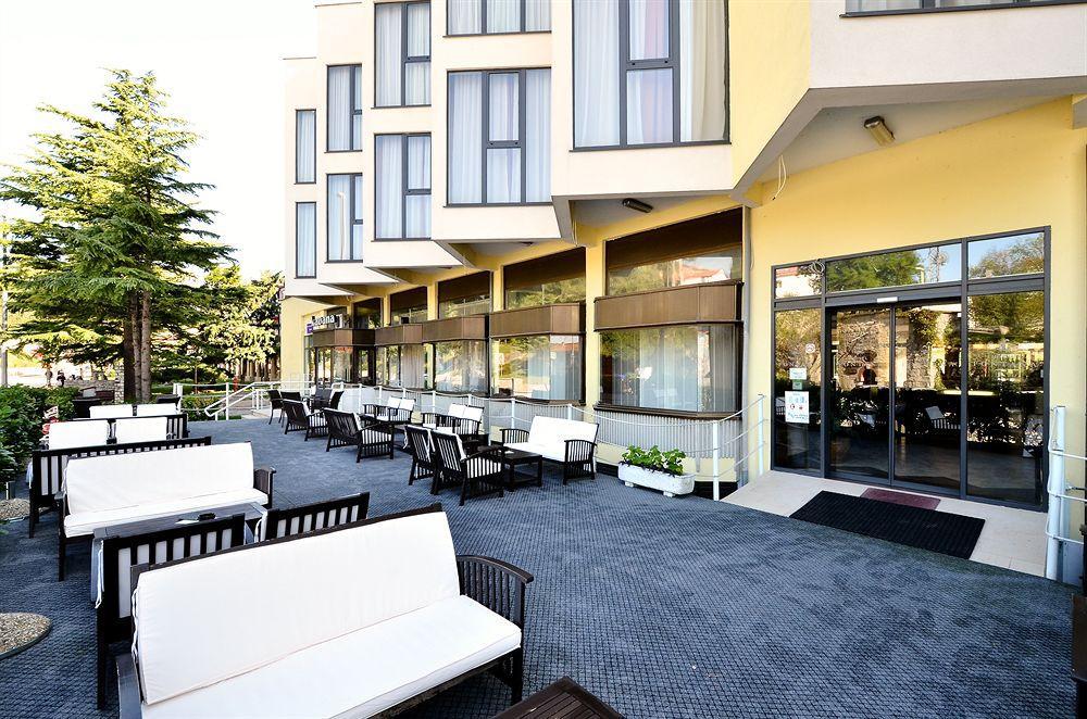Hotel Fontana Buzet Dış mekan fotoğraf