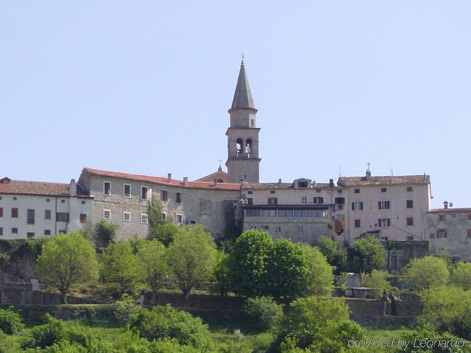 Hotel Fontana Buzet Dış mekan fotoğraf