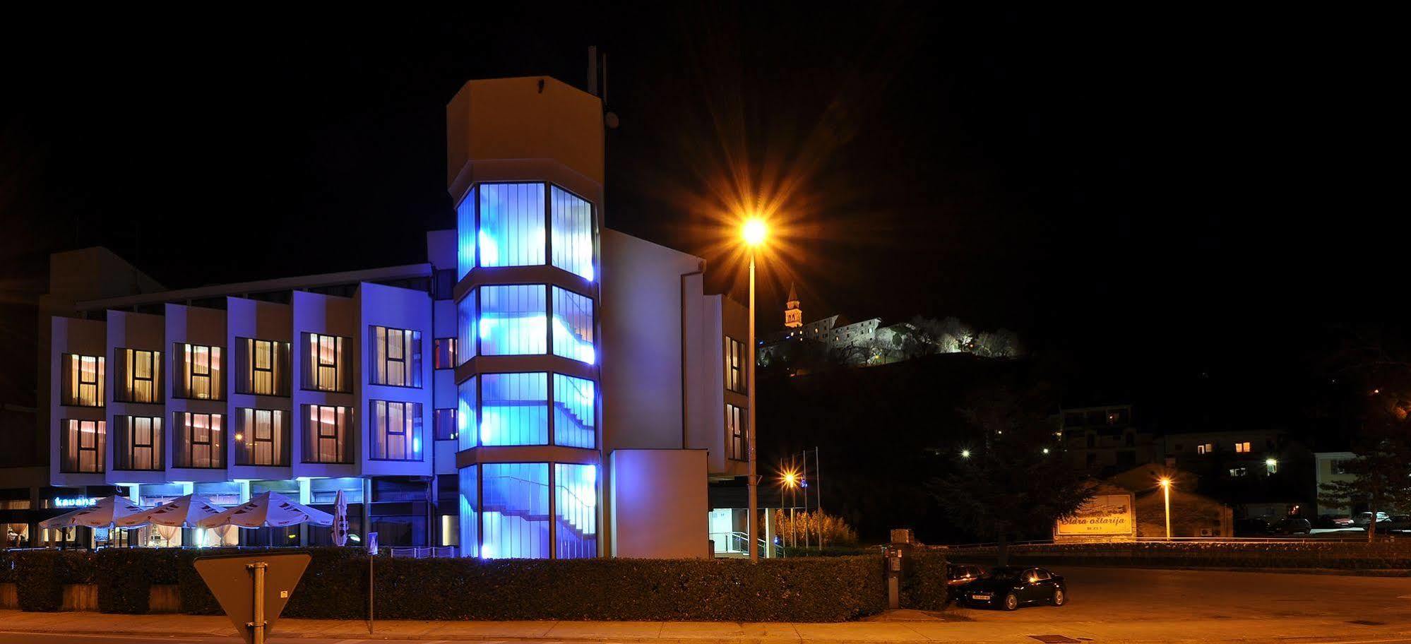 Hotel Fontana Buzet Dış mekan fotoğraf