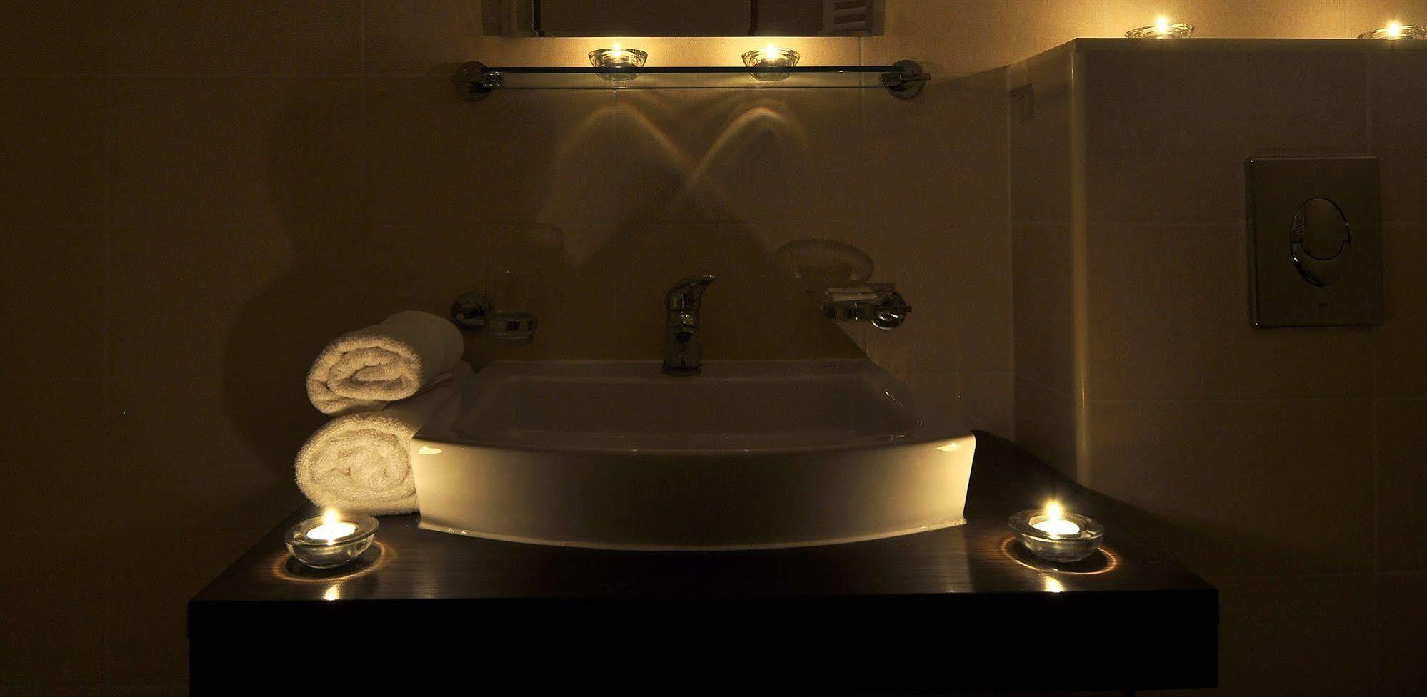Hotel Fontana Buzet Dış mekan fotoğraf