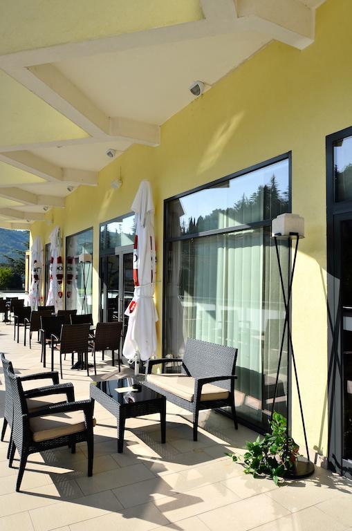 Hotel Fontana Buzet Dış mekan fotoğraf